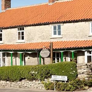 Belmont Pickering
